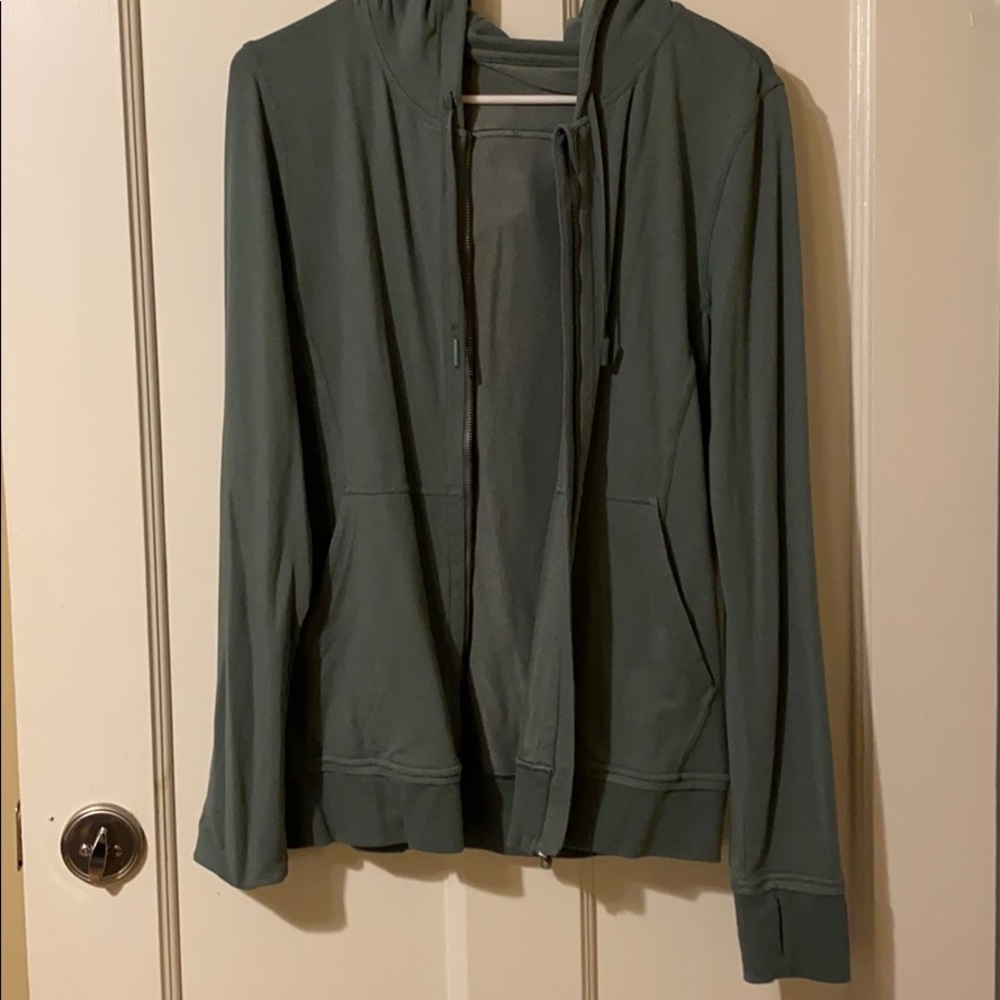 Lululemon cotton jacket in green